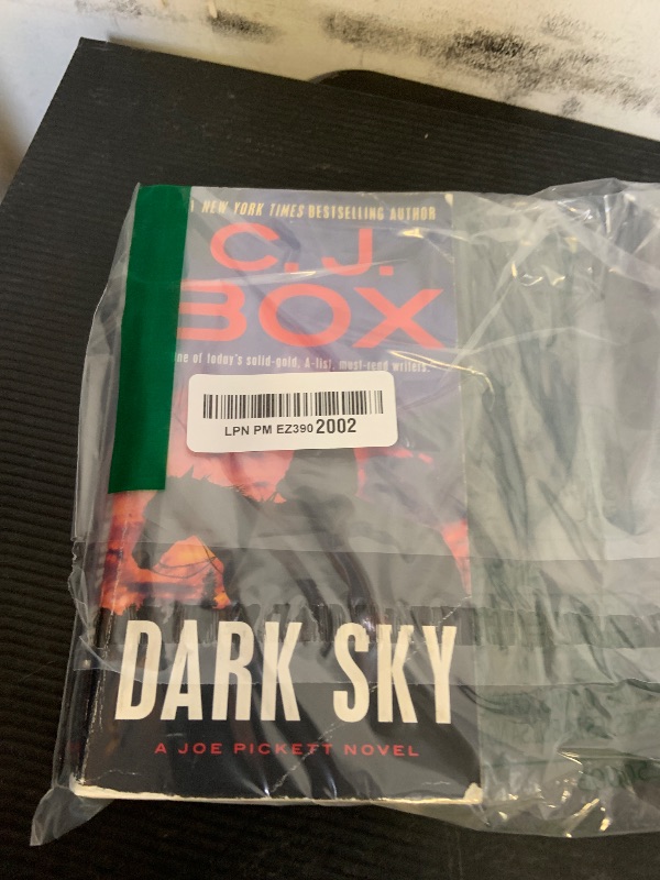 Photo 1 of Dark Sky (A Joe Pickett Novel)