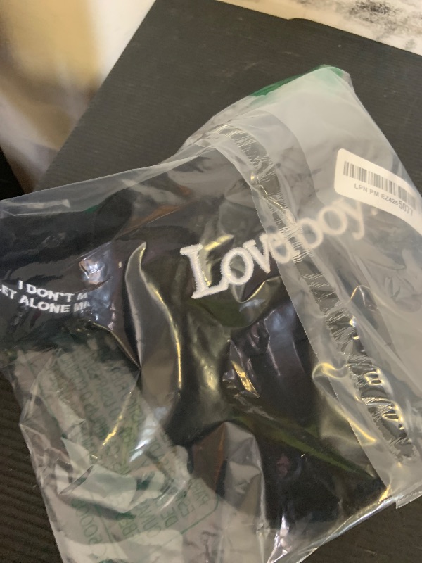 Photo 1 of  Men's Standard Loverboy Hat, Black