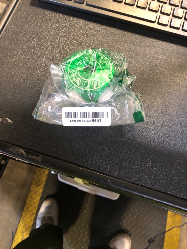 Photo 1 of JFG RACING Dirt Bike Gas Cap,Motorcycle Gas Fuel Tank Cap with Breather Valve CNC for KX85 KX100 KX250 KX250F KX450F KX450 KLX450R KLX 110 KLX110 Dirt Pit Bike Green