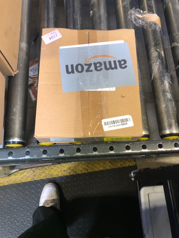 Photo 1 of Giraffe  Leader Hose 5/8" x 6ft Custom Length, No Kink, Flexible, Leakproof Water Hose with Female to Female Fittings, 600 Burst PSI
