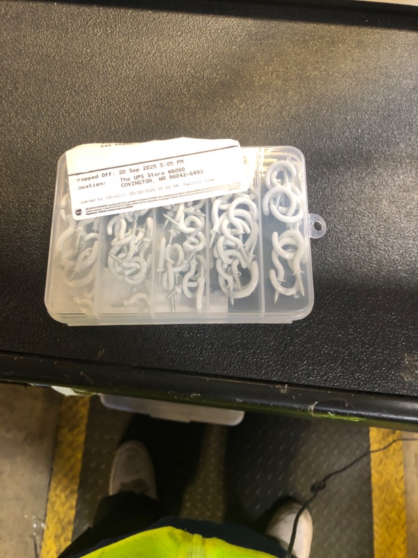 Photo 1 of Romeda 90 Pcs White Ceiling Hooks kit, 6 Sizes Vinyl Coated Screw-in Plant, Kitchen, Cup, Ceiling Hooks for Hanging (1/2in, 5/8in,3/4in,7/8in,1'',1-1/4in)