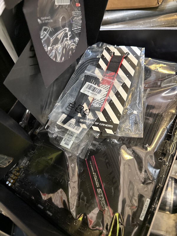 Photo 1 of ASUS ROG Strix B550-F Gaming WiFi II AMD Socket AM4 ATX DDR4 Motherboard