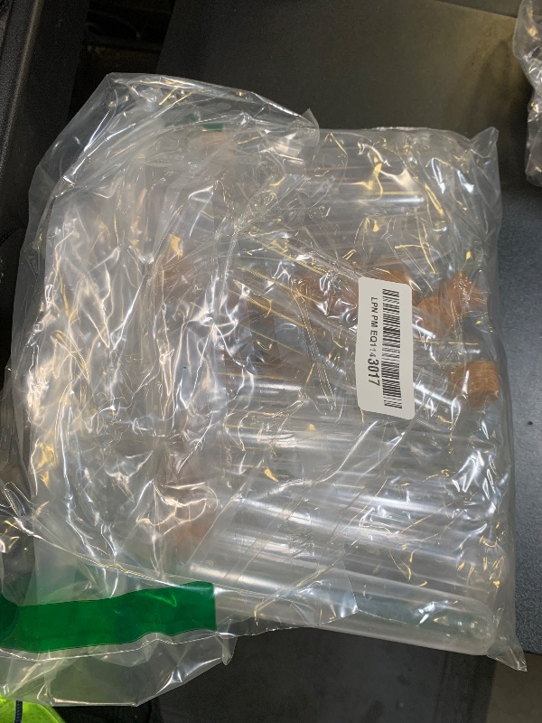 Photo 1 of HNYYZL 20Pcs Clear Plastic Test Tubes,25x160mm 50ml, Good Seal for Jewelry Seed Beads Powder Spice Liquid Storage, Lab Use or Decoration