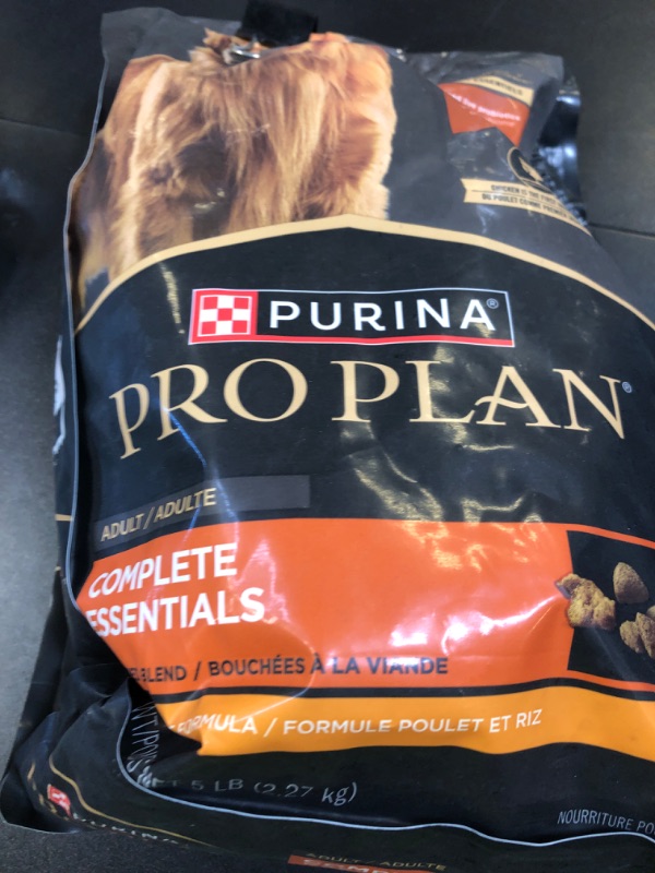 Photo 1 of Purina Pro Plan Complete Essentials Shredded Blend Chicken and Rice Dog Food Dry Formula with Probiotics for Dogs - 5 lb.
