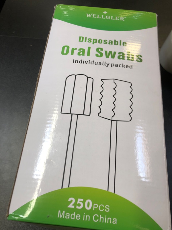 Photo 1 of Wellgler's Disposable Oral Care Swabs, Sterile Sponge Mouth Swabs (250pcs, Sky Blue)