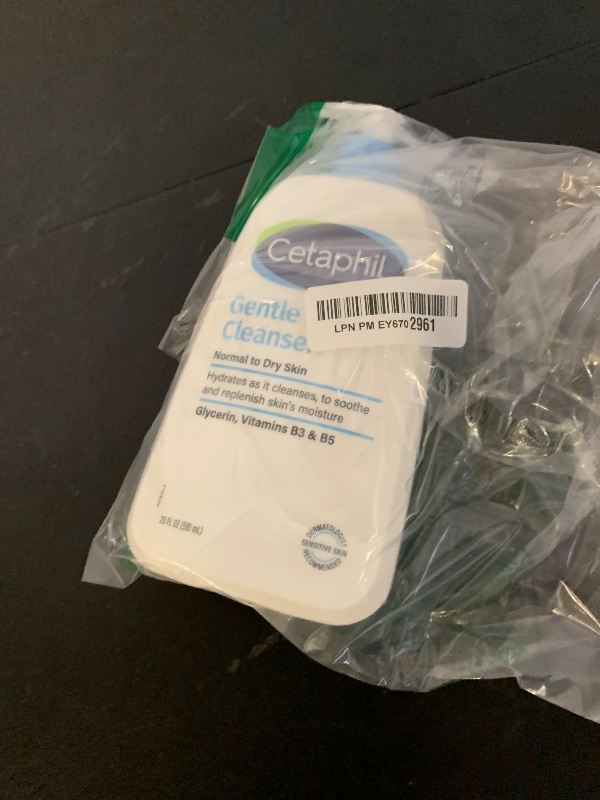 Photo 1 of Cetaphil Face Wash, Hydrating Gentle Skin Cleanser for Dry to Normal Sensitive Skin, 20 oz, Fragrance Free, Soap Free and Non-Foaming