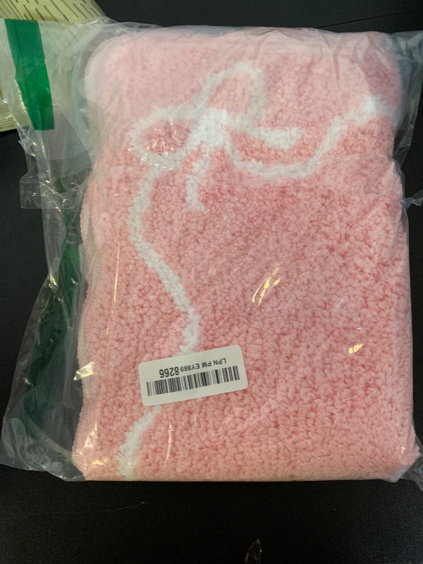 Photo 1 of Mocsicka Pink Bow Bath Mat Cute Bow Bathroom Rug Super Soft Absorbent Bathroom Rugs Non Slip Bath Mat Machine Washable Rug for Bathrooms 16x24 inches (Pink, 40x60cm)
