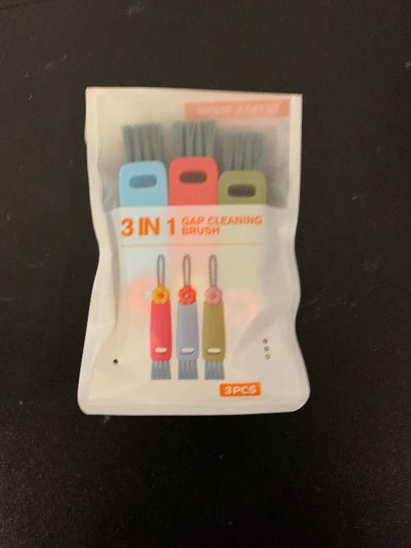 Photo 1 of 3 in 1 Cup Lid Gap Cleaning Brush Set, Multifunctional Bottle Cleaning Brush, Cup Lid Gap Cleaner, Home Kitchen Crevice Brush Tools(Multicolor)