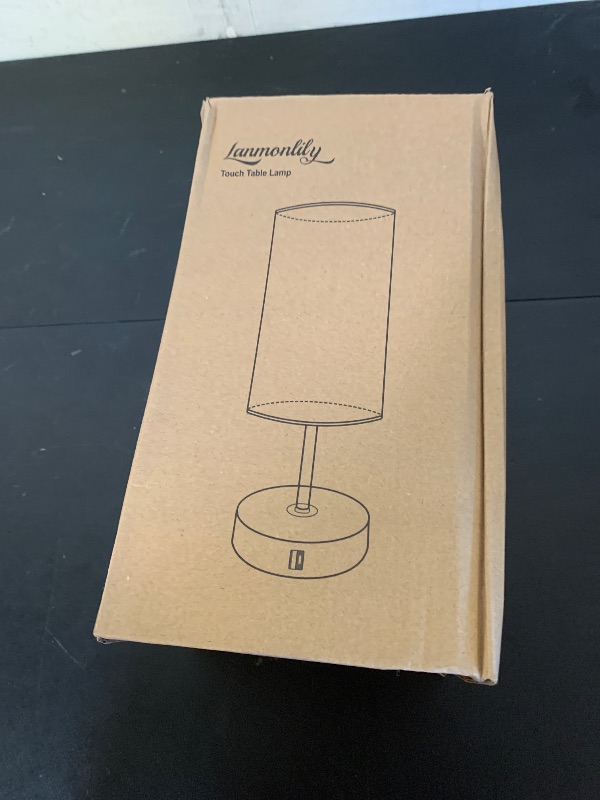 Photo 1 of Lanmonlily Touch Bedside Table Lamp with Bedroom, 3 Way Dimmable Desk lamp USB C Charging Ports and AC Outlet, Nightstand Lamp with Round Flower Fabric Shade for Living Room, Home Office
