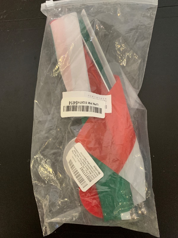Photo 1 of ZXvZYT 2 Pack Italy flag Italian Table Flag Small Mini Italian Desk Flags With Stand Base,International Festival Events Celebration Decorate,Home office Decorations