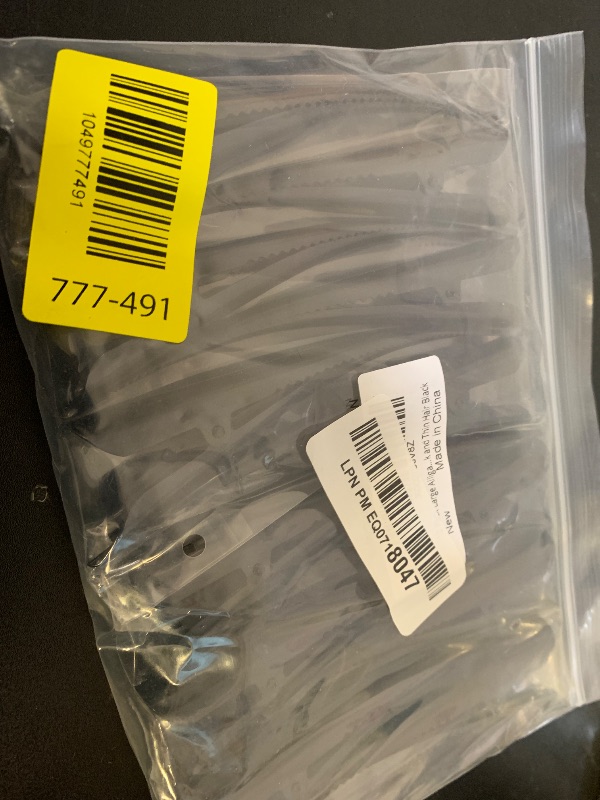 Photo 1 of 12 Pack Alligator Hair Clips for Styling Sectioning Salon Hairstyle, GLAMFIELDS 5 inch Non-Slip Black Duckbill Metal Teeth Clips for Women Girls Thick Hair
