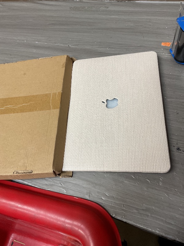 Photo 1 of Seorsok Compatible with MacBook Pro 13 inch Case M2 2023,2022,2021-2016 A2338 M1 A2251 A2289 A2159 A1989 A1708 A1706,Elegant Leather Plastic Hard Shell Case with Transparent Keyboard Cover,Beige