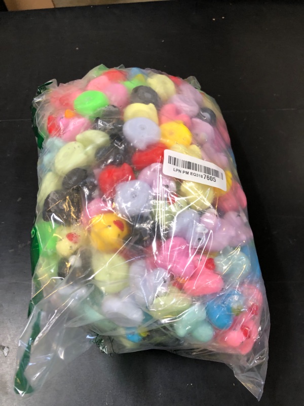 Photo 1 of Seematn 300 Pieces Mini Rubber Duck in Bulk Bath Toys Set Bulk Mini Colorful Ducks Baby Shower Toy Birthday Party Decorations Favors Gift Summer Beach Pool Activity Carnival Game