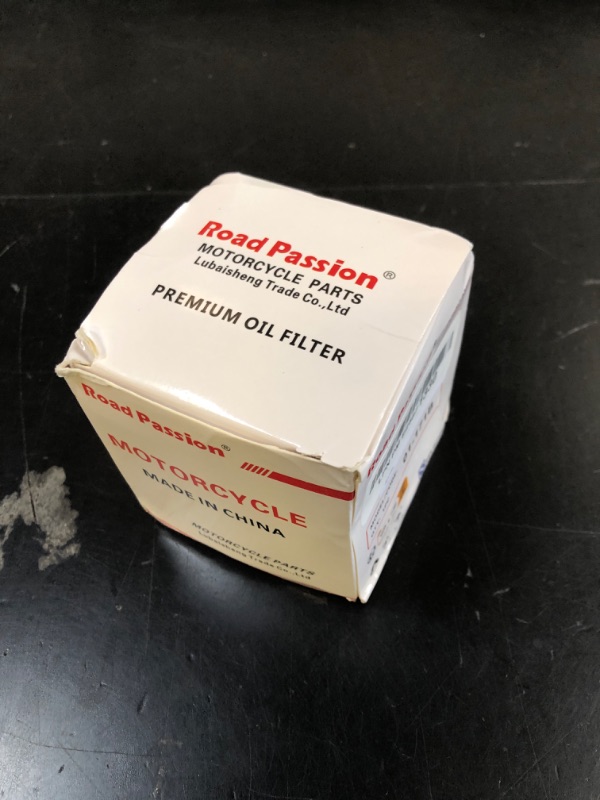 Photo 1 of Road Passion Oil Filter 171B Replacement for HARLEY FLHTC Electra Glide Classic 2002-2013/ FLHTCU Ultra Classic Electra Glide 2007-2013/ FLTRXSE2 CVO Road Glide Custom 2013