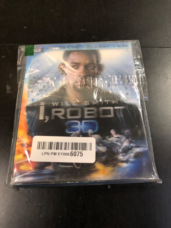 Photo 1 of I, Robot (Two-Disc Combo: Blu-ray 3D/ Blu-ray + DVD)