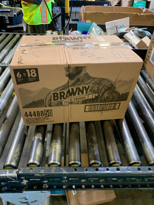 Photo 1 of Brawny Tear-A-Square Paper Towels, 6 Triple Rolls = 18 Regular Rolls, 3 Sheet Sizes (Quarter, Half, Full), Strength for All Messes, Cleanups, and Meal Prep