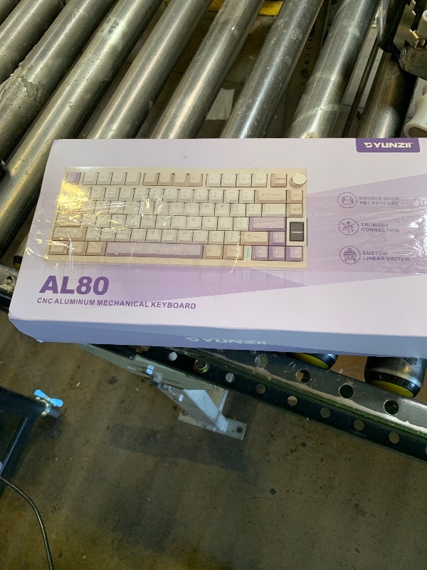 Photo 1 of YUNZII AL80 Wireless Mechanical Keyboard,Full Aluminum CNC, Smart LCD Display,Hot Swappable Gasket Mount 75% Layout with Knob,BT/2.4G/USB-C,QMK/VIA Support for Win/Mac (Beige, Gateron Zero Switch)