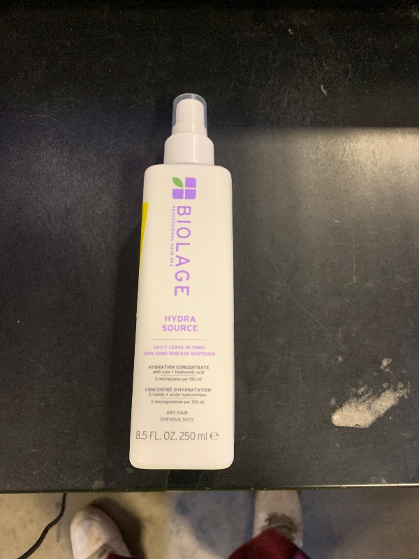 Photo 1 of Biolage Hydra Source Daily Leave-In Tonic - Moisturizes & Detangles, For Dry Hair, Infused with Micro-Filtered Aloe Vera & Fermented Hyaluronic Acid, Vegan & Paraben-Free, 8.5 Fl Oz