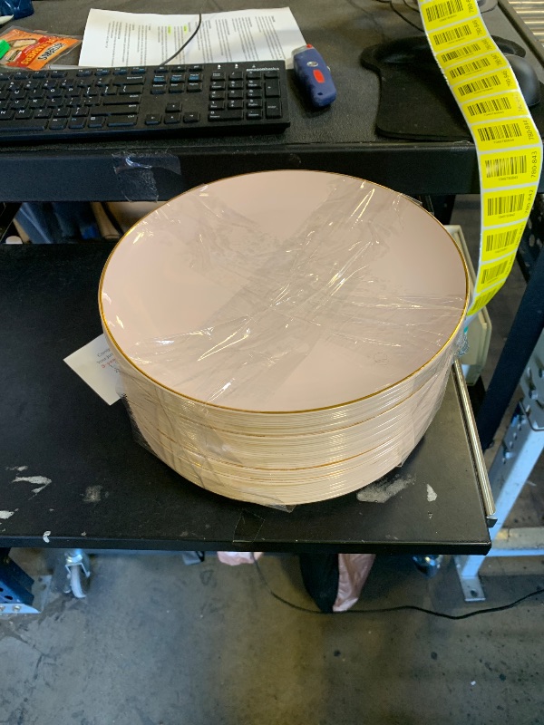 Photo 1 of PACK OF PLATES 