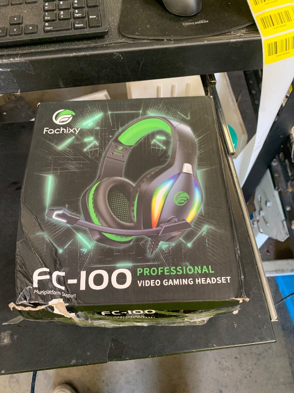 Photo 1 of GAMING HEADSET LED 