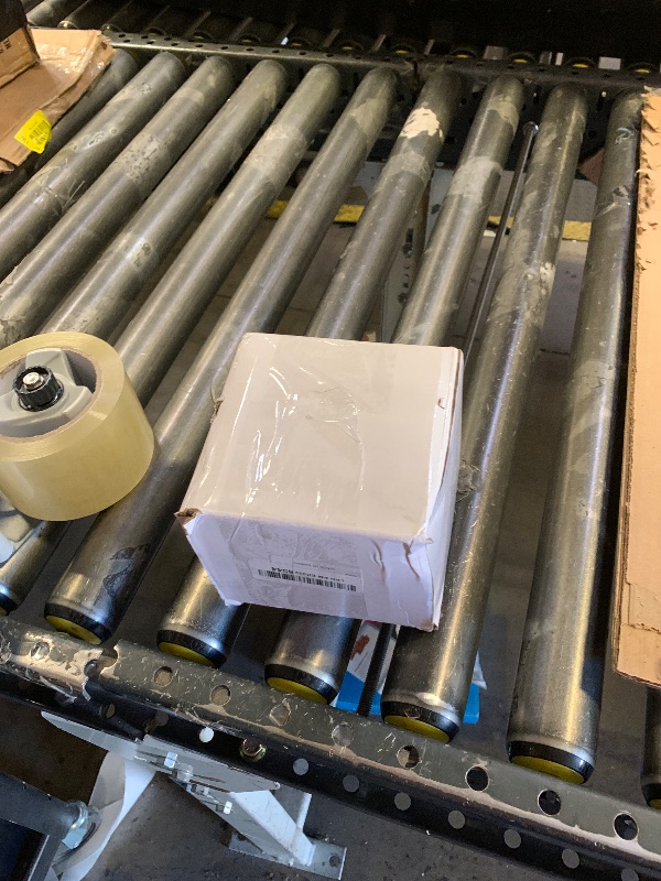 Photo 1 of Rldym 2PCS Upgrade Locking Diesel Fuel Caps with 2 Key Fit for Freightliner Cascadia Columbia Century Coronado 1/4 Quarter Turn Locking Tank Caps with 4 Keyed Alike 03-37017-002 600149