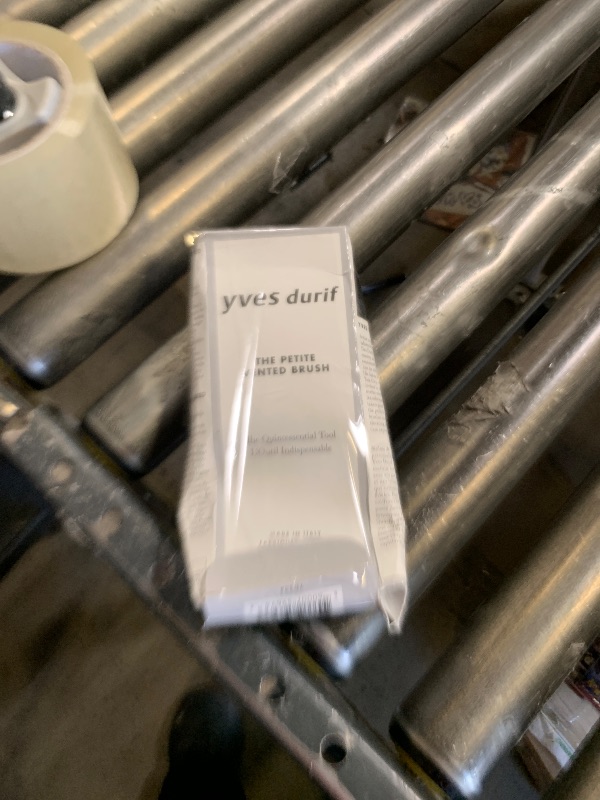 Photo 1 of Yves Durif Women's Petite Vented Brush, Ivory, One Size