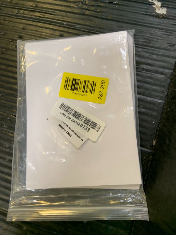 Photo 1 of Baisunt 25 Pack 5x7 White Cardstock Paper Blank Thick Heavyweight 92lb Card Stock for Making Greeting Cards, Invitations cards, Photos, Postcards