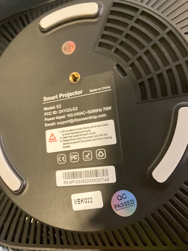 Photo 1 of [2025 Netflix-Licensed | 386+ Built-in Apps] DBPOWER E2 Smart Projector with WiFi and Bluetooth, Mini Projector 4K Support with Netflix, Youtube, Disney+, Hulu, Max, Crunchyroll w Portable Case
