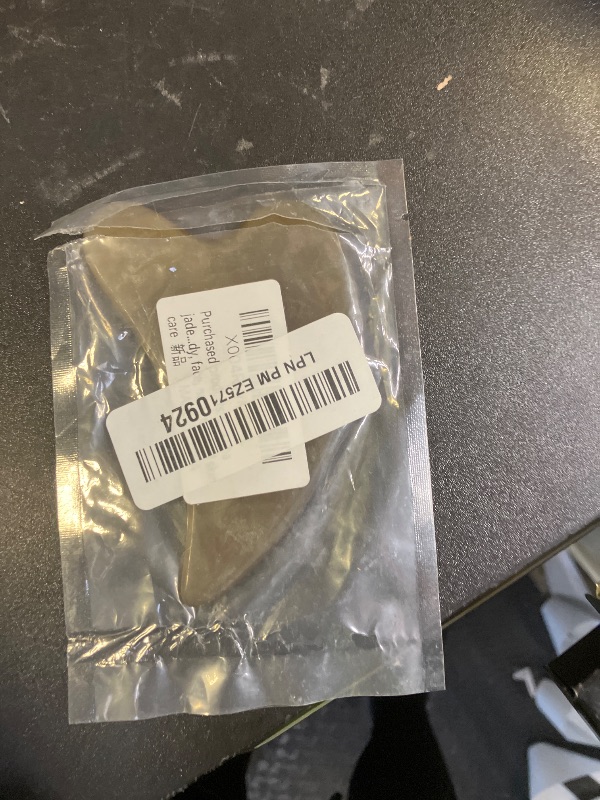 Photo 1 of Purchased products: Gua Sha jade massage tools, Gua sha facial and full-body skin massage tools. Women who purchase spa and acupuncture tools, as well as gifts for body, face, neck, eye and skin care