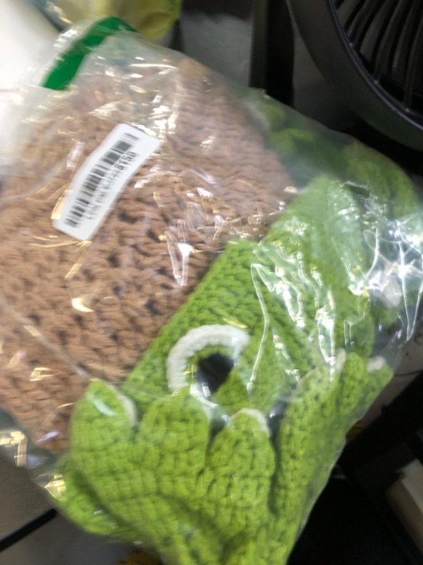Photo 1 of BxuanW Newborn Photography Props Outfits Boy Girl Baby Crochet Outfits Handmade Infant Photo Shoot Knitted Baby Costume Sets (Green -5Pcs)