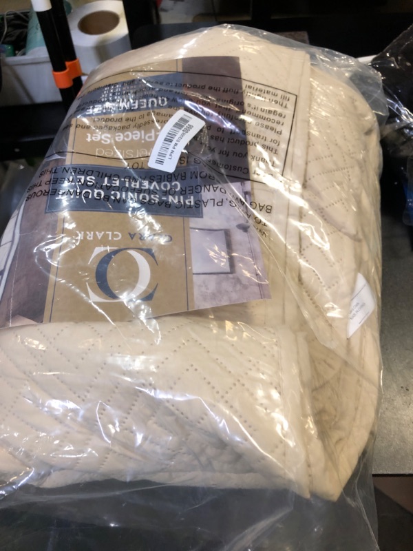 Photo 1 of Hearth & Harbor Quilts Queen Size - All Season Bedspread Coverlet Set, Pinsonic Weave Lightweight Bedding Set - 5 Piece Queen Quilt Set with Pillow Shams, Diamond - Cream