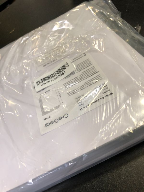 Photo 1 of 100 Sheets White Cardstock 8.5 x 11, 92lb/250gsm Card Stock Printer Paper, Thick Cardstock Cover Stock for Invitations, Printing, Invitations, Cards