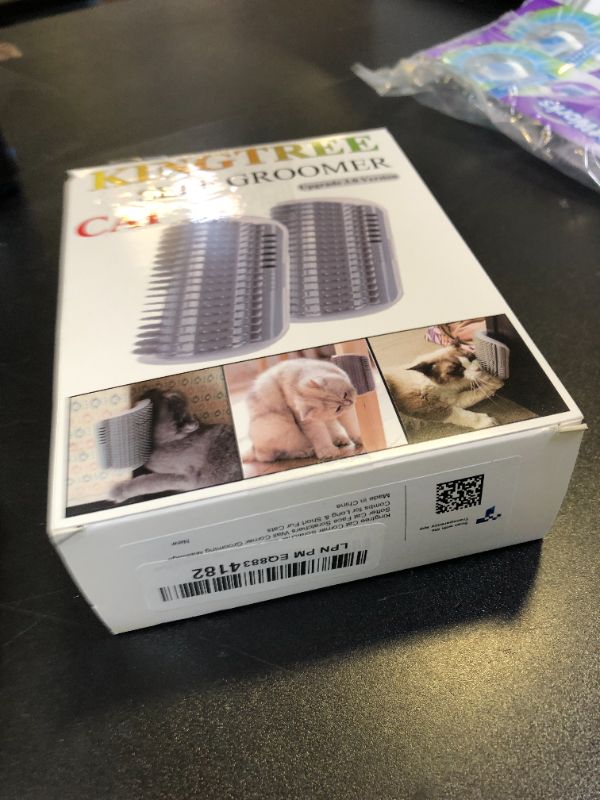 Photo 1 of Kingtree Cat Corner Scratcher Self Groomer with Catnip, 2 Pack Softer Cat Face Scratchers Wall Corner Grooming Massage Combs for Long & Short Fur Cats