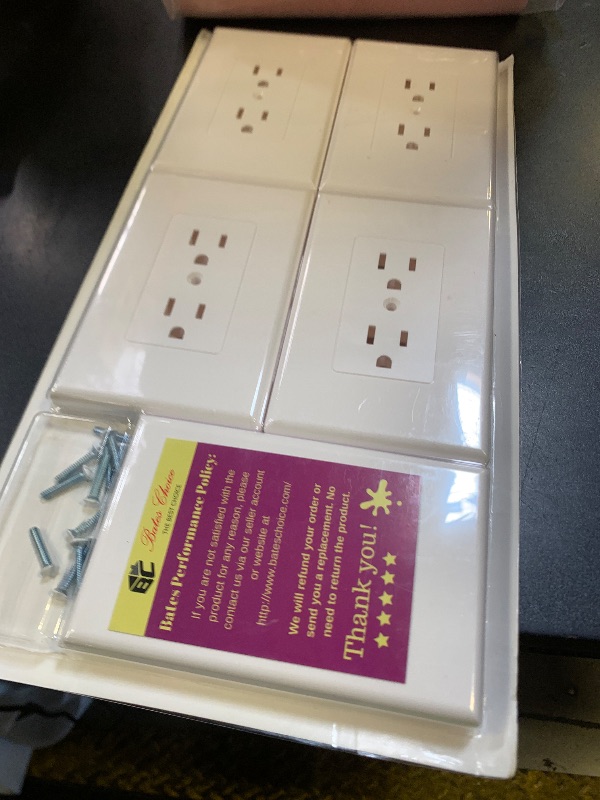 Photo 1 of Bates Duplex Wall Outlet Covers - 10 Pack, White Wall Plates