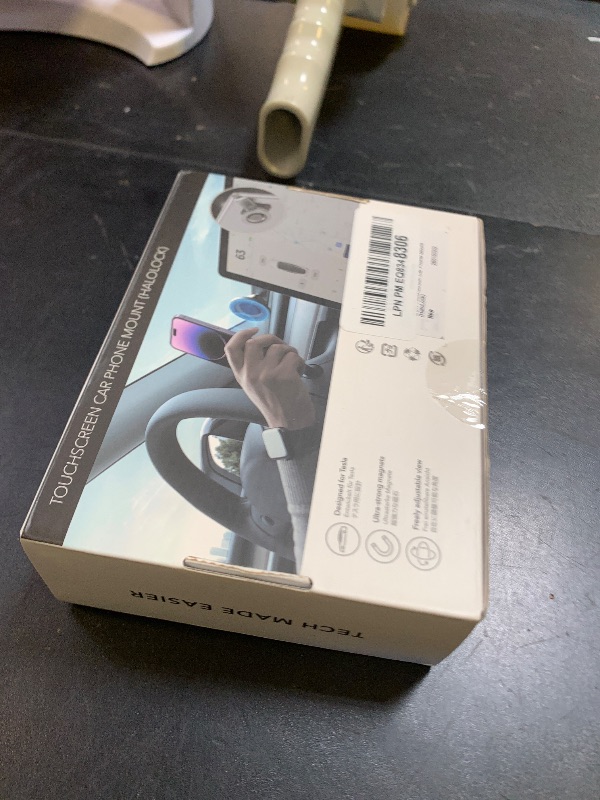 Photo 1 of ESR for MagSafe Car Mount, Car Phone Holder, Tesla Touchscreen Car Mount, Magnetic Phone Holder for Car, for iPhone 17/16/16e/15/14/13/12, S25, Pixel 10, Charging Not Supported(2 Metal Rings Included)
