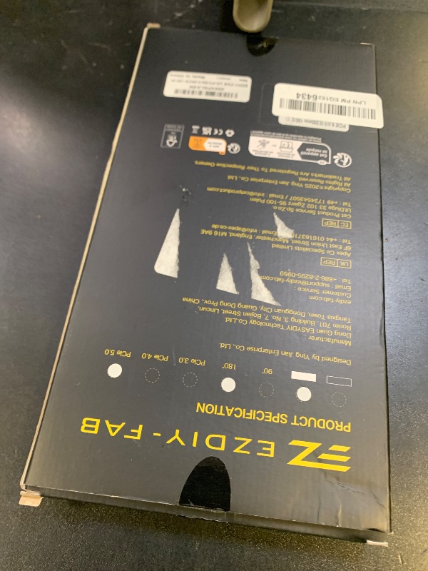 Photo 1 of EZDIY-FAB PCIe 5.0 X16 Riser Cable,128GB/s Bandwidth, for RTX 50/40 & RX 9000/7000 GPUs, PCIe Extension Card, Backward Compatible with PCIe 4.0/3.0,Vertical GPU Mount,Straight-20cm,White