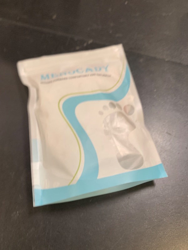 Photo 1 of MENOCADY Pack of 12 Gel Toe Separator, (1/4" Thick) Big Toe Spacers, Single Loop Toe Spreader for Bunions, Overlapping Toe, Corrector and Spacer (Clear)