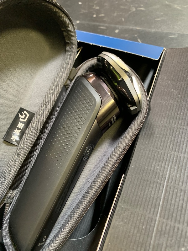 Photo 1 of Philips Norelco Shaver i9000, Wet & Dry Electric Shaver, Ink Black, SenseIQ Technology, Triple Lift & Cut System, 360 Rotating Dual SteelPrecision Precision Blades, Nose Trimmer, Model X9000/90