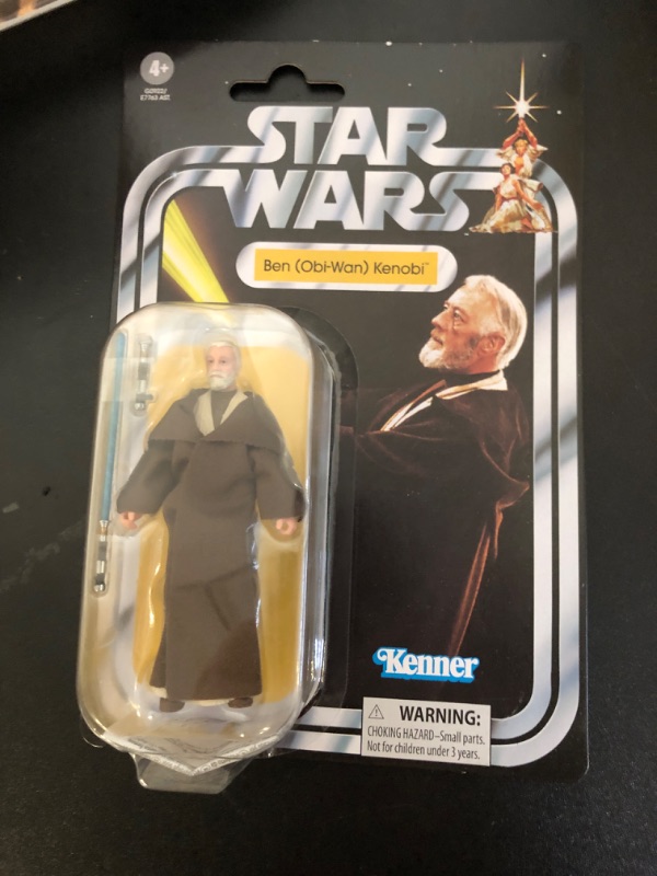 Photo 1 of STAR WARS The Vintage Collection Ben (OBI-Wan) Kenobi, A New Hope Premium 3.75 Inch Collectible Action Figure