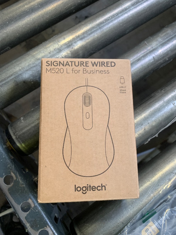 Photo 1 of Logitech Signature Wired M520 L for Business, Optical Wired Mouse, USB-C Plug-and-Play, Windows/Mac/Chrome/PC/laptops - Graphite