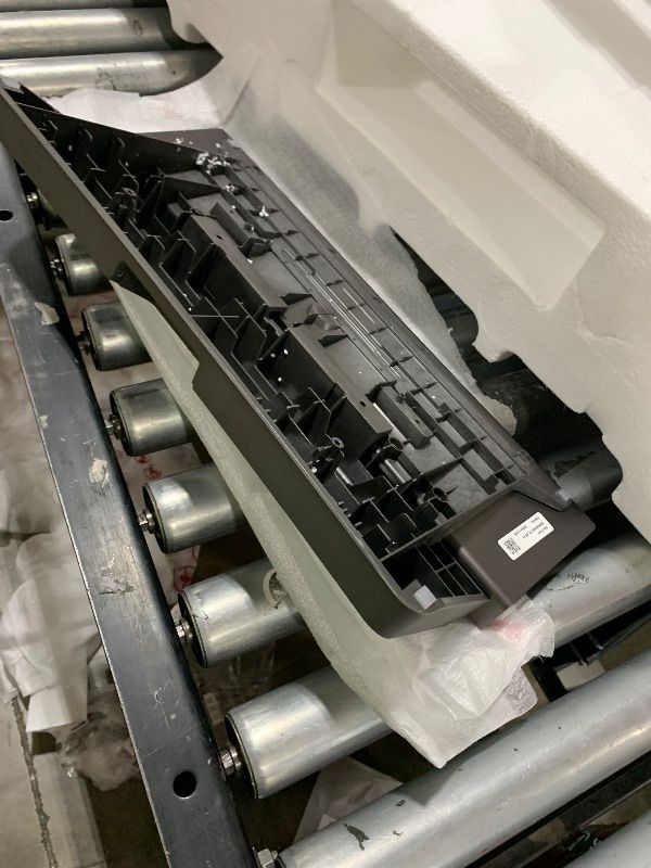 Photo 1 of *PARTS ONLY* *DAMAGED ITEM* LG 65-Inch Class OLED evo C4 Series Smart TV 4K Processor Flat Screen with Magic Remote AI-Powered with Alexa Built-in (OLED65C4PUA, 2024)