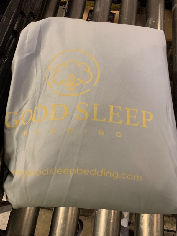 Photo 1 of Good Sleep Bedding Split King Sheets Sets for Adjustable Bed Cotton, 1000 TC Egyptian Cotton Sheets, 5 Piece Cotton Split King Sheet Set, Sateen Sheets, 2 Fitted - 16" Deep Pocket, Burgundy