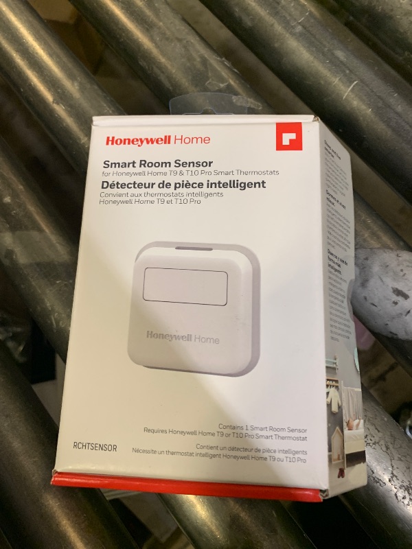 Photo 1 of Honeywell Home RCHTSENSOR-1PK, Smart Room Sensor works with T9/T10 WIFI Smart Thermostats
