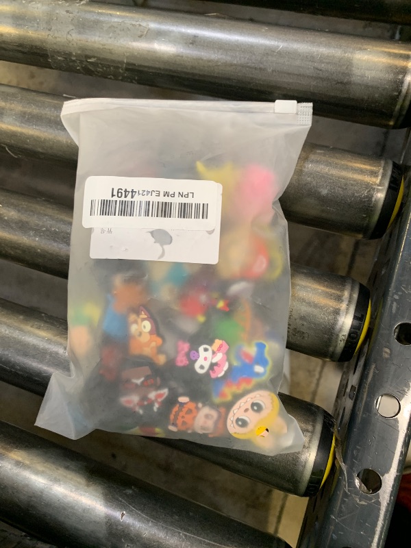 Photo 1 of 100PCS Mixed Anime Cartoon Pencil Toppers - Kawaii Pen Charms for Boys and Girls, Cute Classroom Rewards and Prizes for Students, Pencil Decorations for School Supplies, Kids Incentives