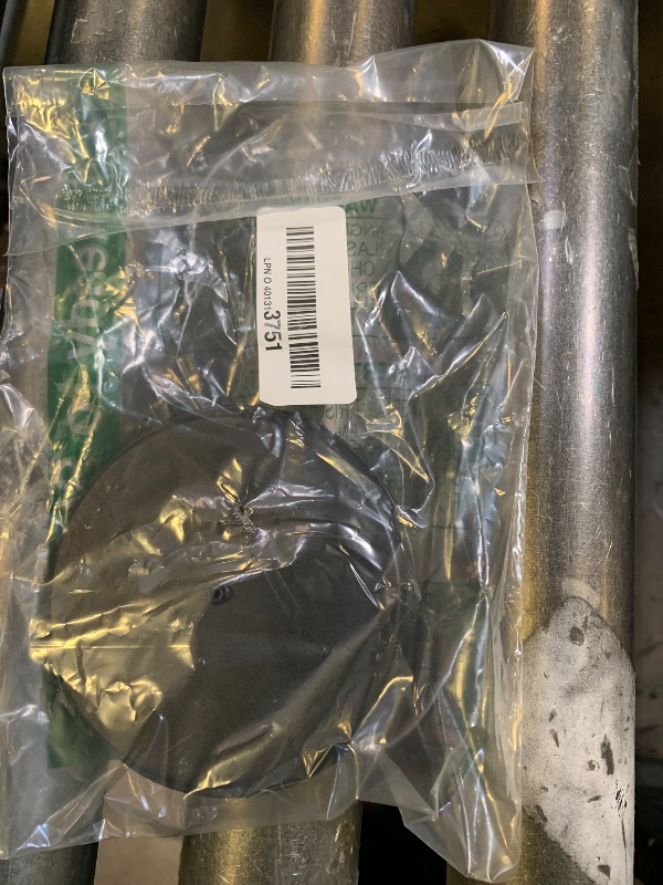 Photo 1 of SHARPE FX 2000 and FX 3000 Gravity Cup Lid for Finex Automotive Paint Sprayers (600 cc, Plastic) 289818