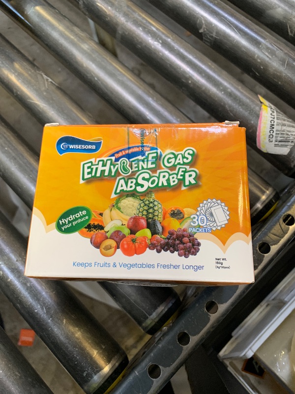 Photo 1 of WiseFresh 5 Gram Ethylene Gas Absorber Packet, Vegetable & Fruit Fresh Produce Protector, Food Freshness Extender, Fresh Fruit Preserver, Vegetable Saver (5 Gram, 30Pcs+2 Canisters)