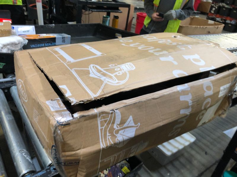 Photo 1 of Graco Tranzitions 3-in-1 Harness Booster Car Seat, Forward Facing Car Seat, Highback, to Backless Booster, Eloise