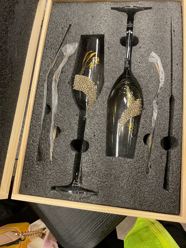 Photo 1 of VARLKA Wedding Cake Knife and Server Set, Gold Mr and Mrs Champagne Flutes and Cake Cutting Set for Wedding Bridal Shower Gifts (Gold)