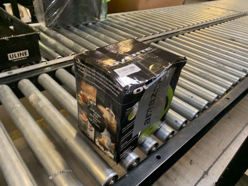 Photo 1 of *MISSING BASE** OVENTE Electric Kettle, 1.7L Fast Boiling Water Heater for Coffee or Tea, BPA Free with Water Level Gauge, Auto Shut-Off, Boil-Dry Protection, Indicator Light and Removable Filter, Green KP72G