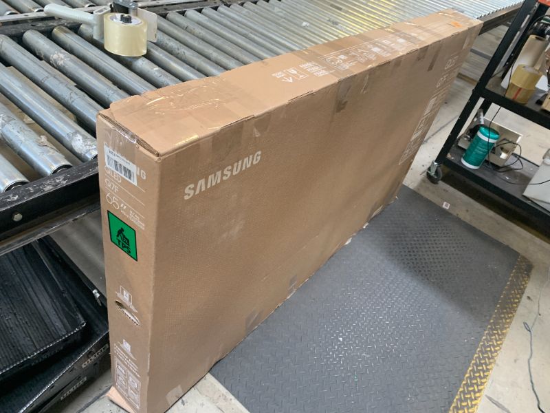 Photo 1 of 65 Inch Class QLED Q7F
